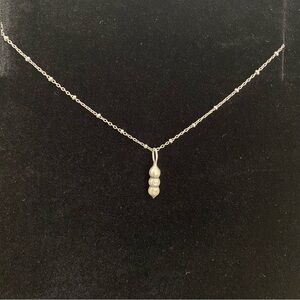 Elegant Sterling Silver Pearl Shaped Pendant Necklace